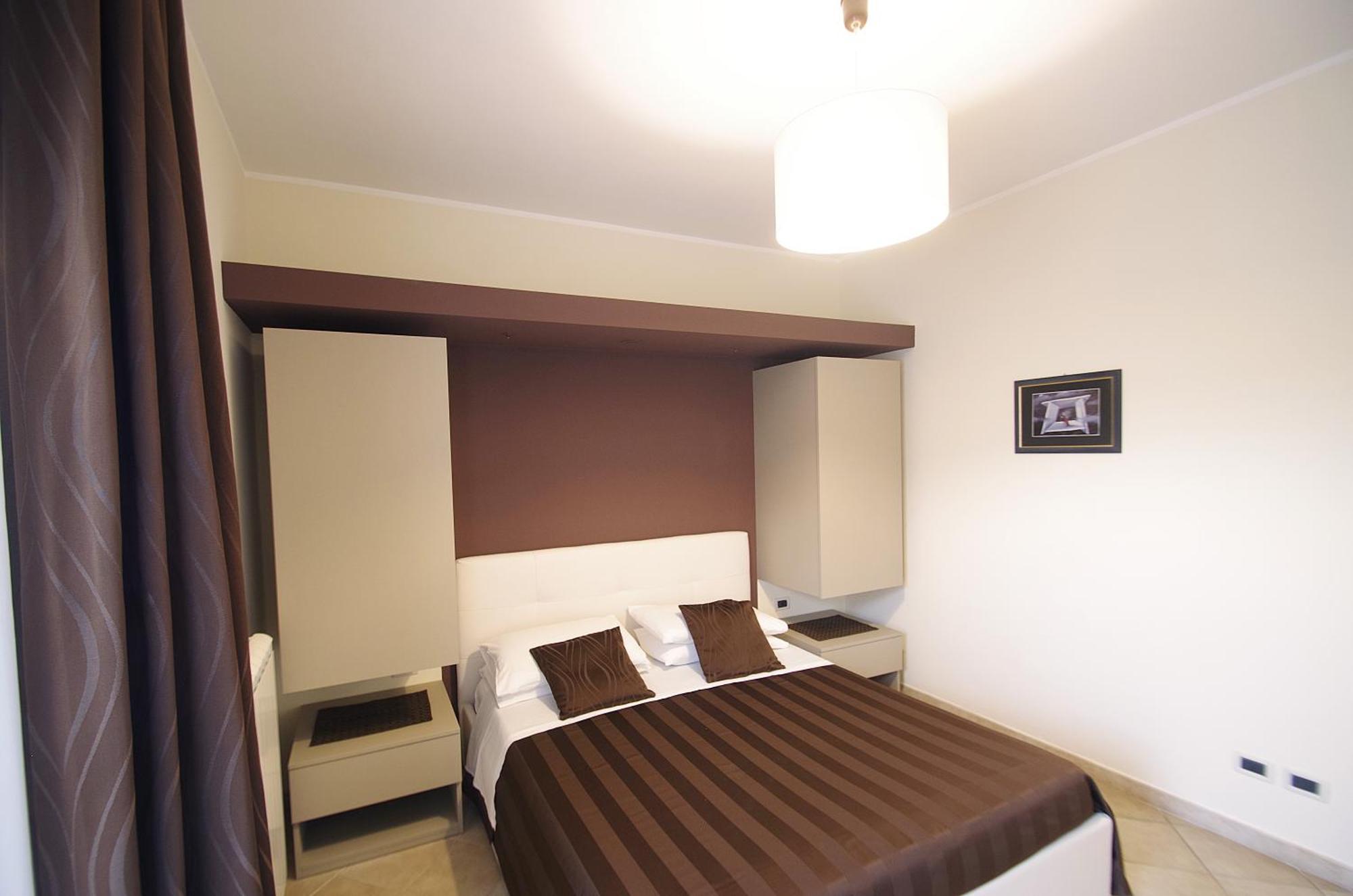 Standard Double Room,1500090964:JPEG